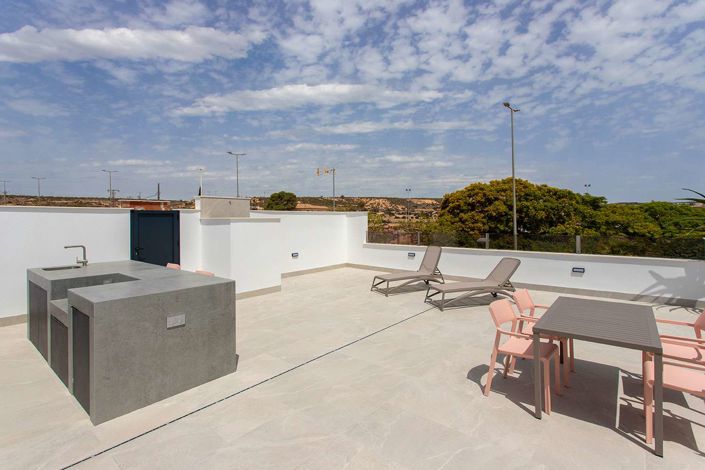 Image No.20-3 Bed Villa for sale