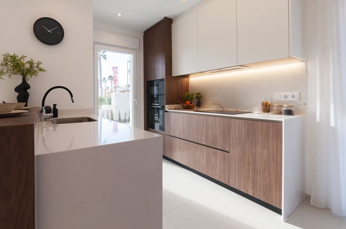 Image No.7-2 Bed Apartment for sale