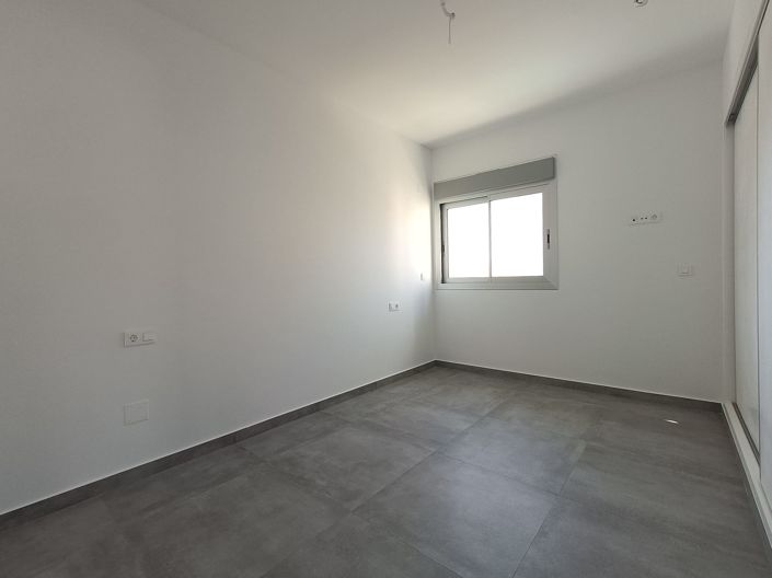 Image No.13-4 Bed Villa for sale