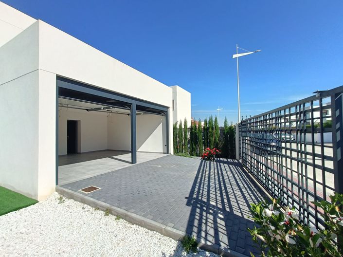 Image No.42-4 Bed Villa for sale