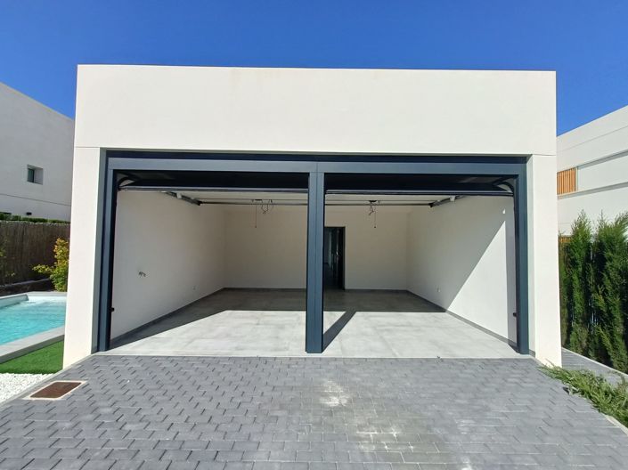 Image No.43-4 Bed Villa for sale