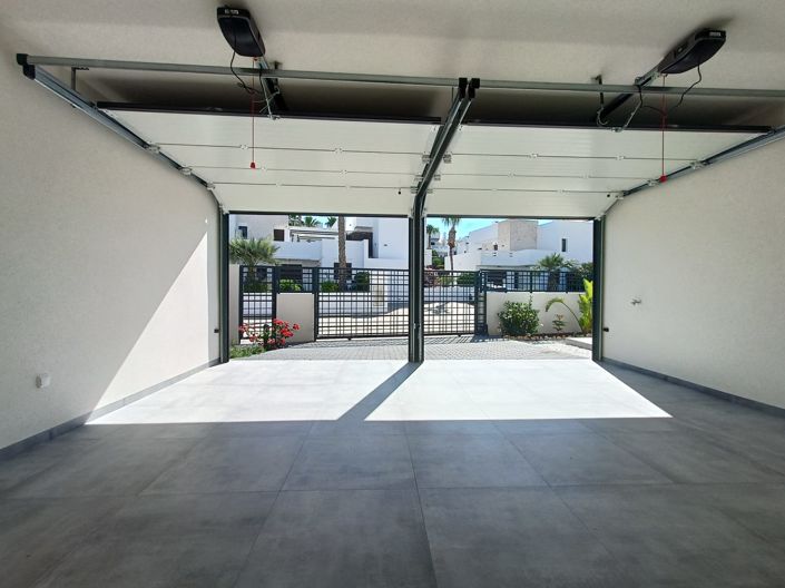 Image No.45-4 Bed Villa for sale