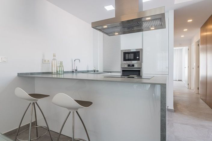 Image No.11-3 Bed Apartment for sale