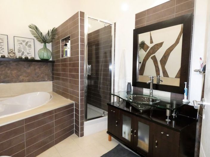 Image No.30-7 Bed Finca for sale