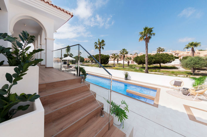 Image No.18-4 Bed Villa for sale