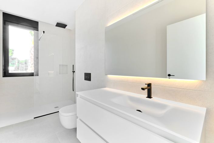 Image No.5-3 Bed Villa for sale