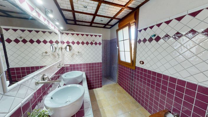 Image No.17-4 Bed Villa for sale