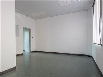 6696afabulousfreeholdopportunity011223141805p