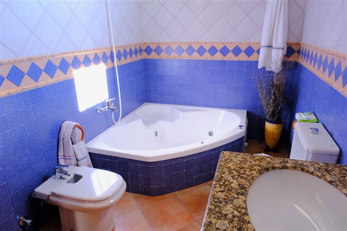 Image No.39-5 Bed Finca for sale