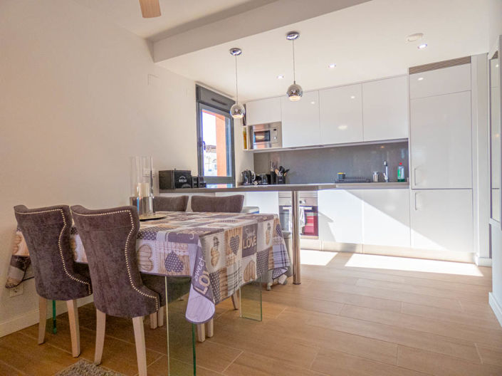 Image No.5-2 Bed Apartment for sale