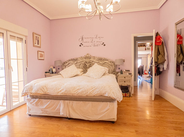 Image No.22-Villa de 6 chambres à vendre à Heredades