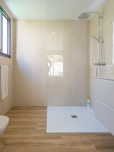 Image No.24-6 Bed Villa for sale