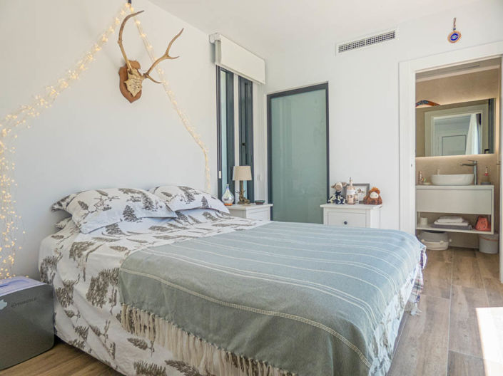 Image No.28-6 Bed Villa for sale