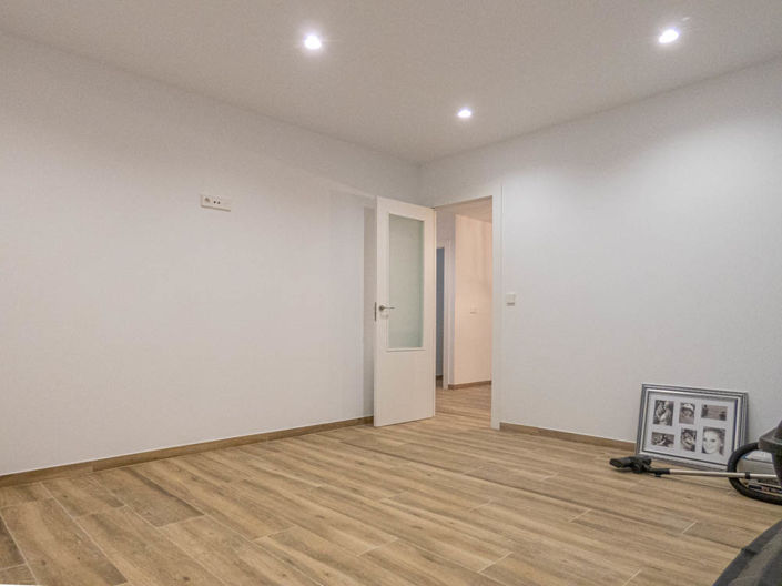 Image No.37-6 Bed Villa for sale