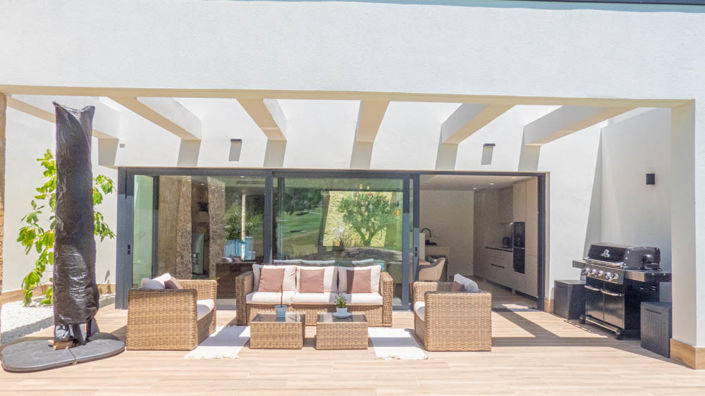 Image No.12-6 Bed Villa for sale