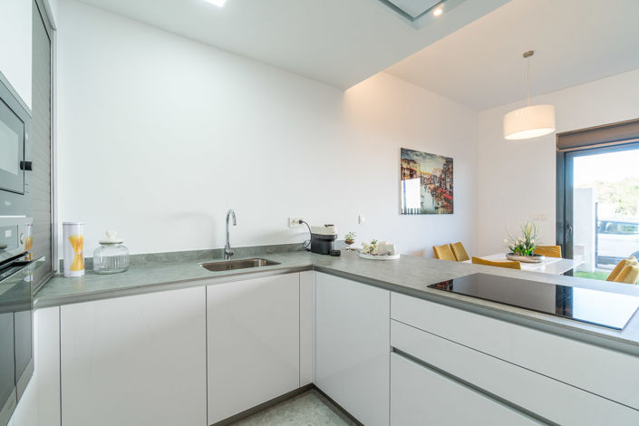 Image No.8-2 Bed Apartment for sale