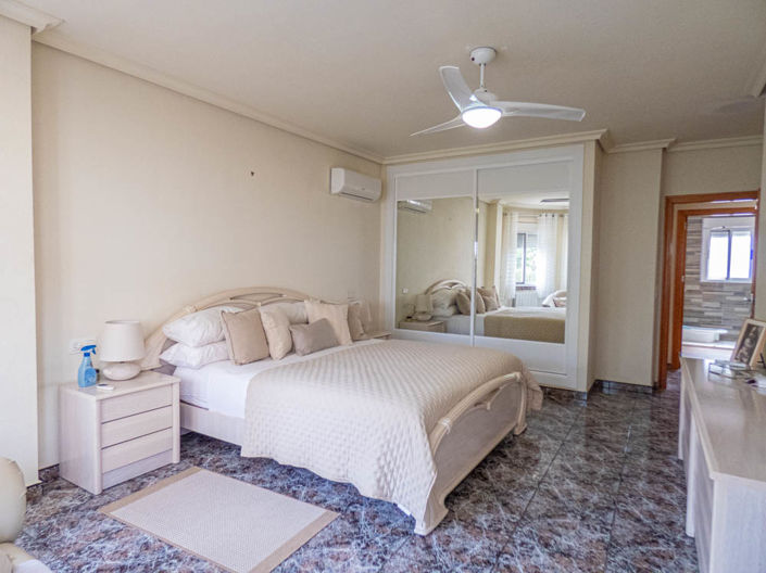 Image No.20-6 Bed Villa for sale