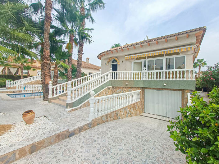 Image No.25-6 Bed Villa for sale