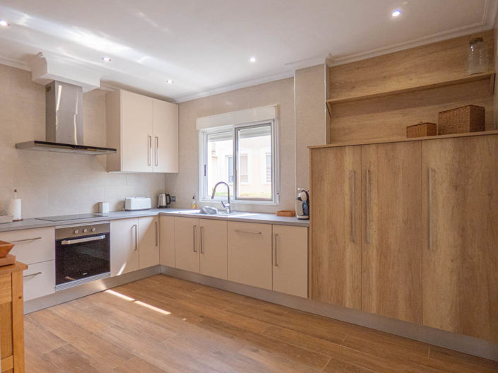 Image No.29-6 Bed Villa for sale