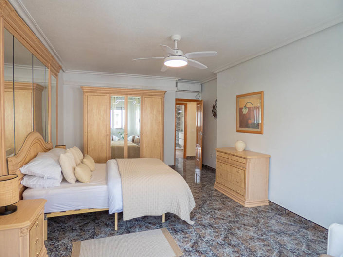 Image No.37-6 Bed Villa for sale