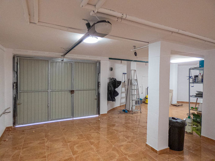 Image No.43-6 Bed Villa for sale