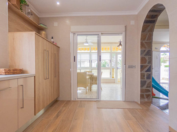 Image No.9-6 Bed Villa for sale