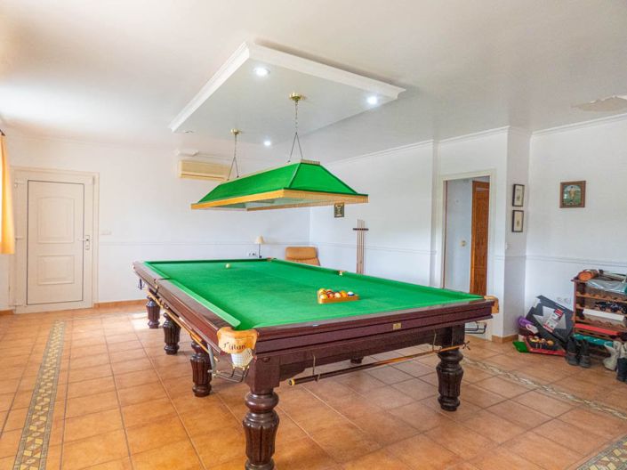 Image No.12-7 Bed Villa for sale