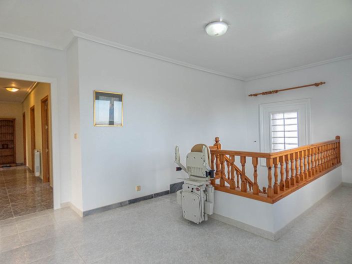 Image No.26-7 Bed Villa for sale