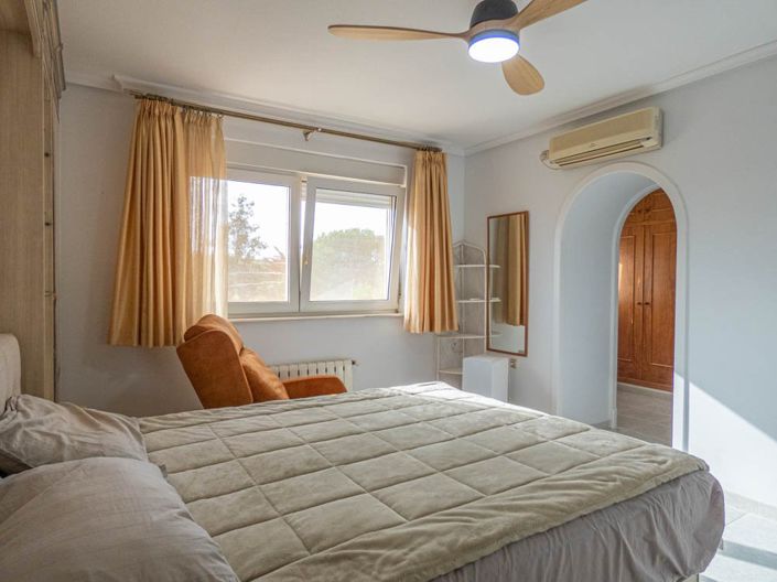 Image No.28-7 Bed Villa for sale
