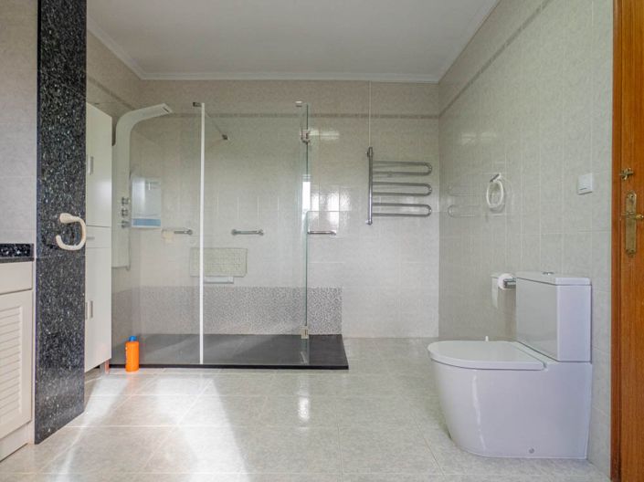 Image No.32-7 Bed Villa for sale