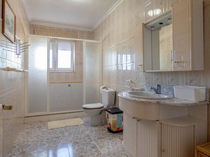 Image No.36-7 Bed Villa for sale
