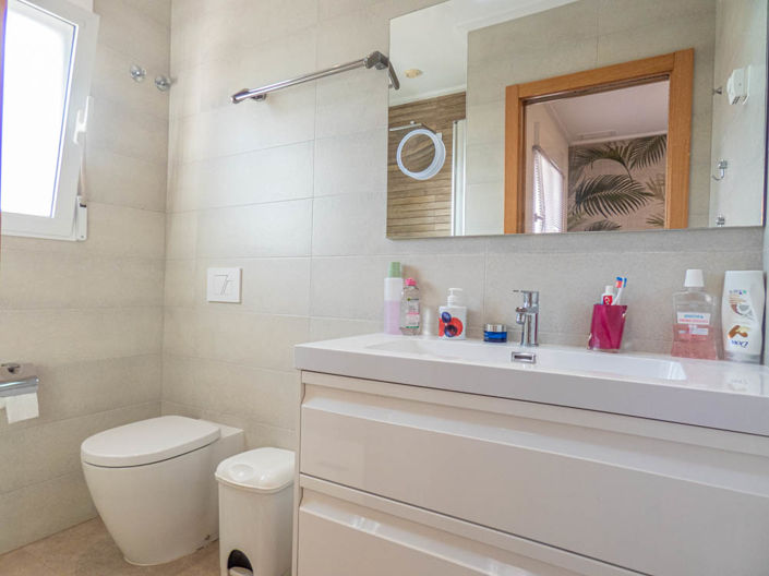 Image No.15-2 Bed Apartment for sale