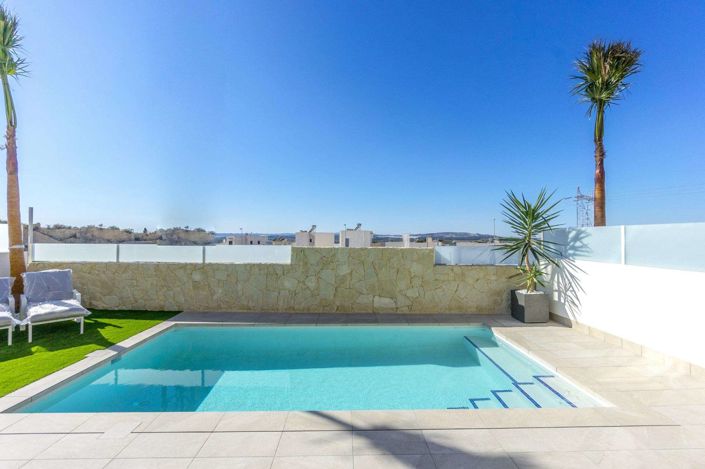 Image No.32-3 Bed Villa for sale