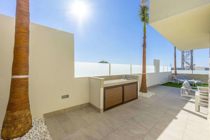 Image No.33-3 Bed Villa for sale