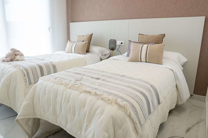 Image No.28-3 Bed Villa for sale