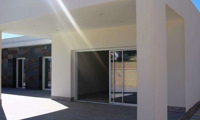 Image No.20-3 Bed Villa for sale