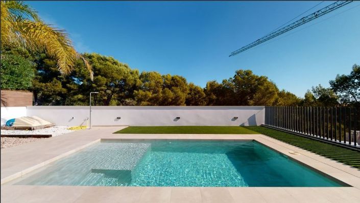 Image No.1-3 Bed Villa for sale
