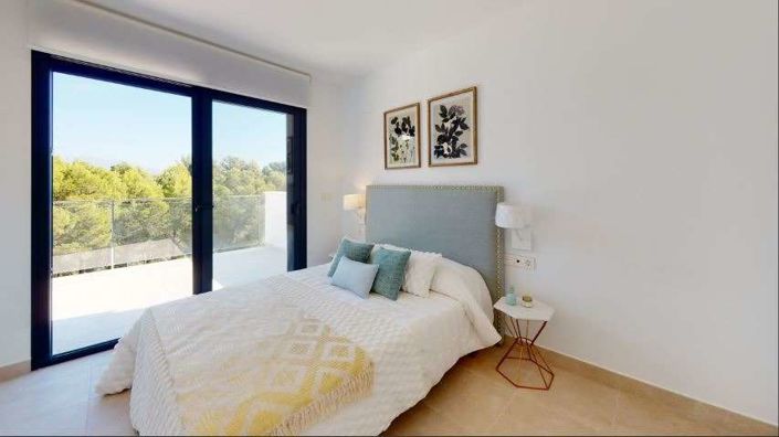 Image No.15-3 Bed Villa for sale