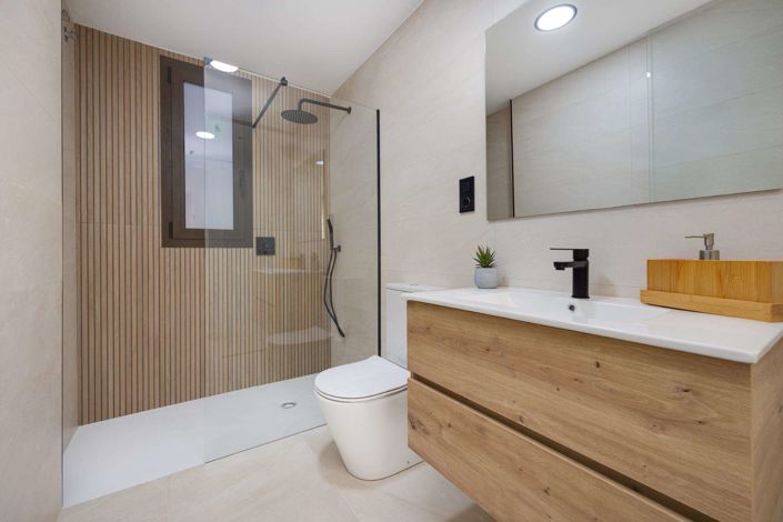 Image No.22-2 Bed Apartment for sale