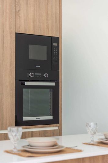 Image No.40-3 Bed Townhouse for sale