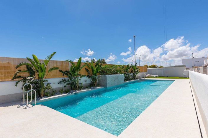 Image No.6-3 Bed Apartment for sale