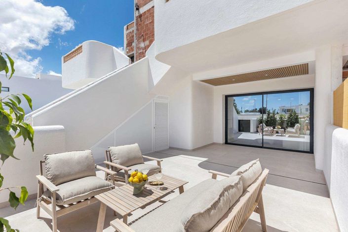 Image No.15-3 Bed Apartment for sale