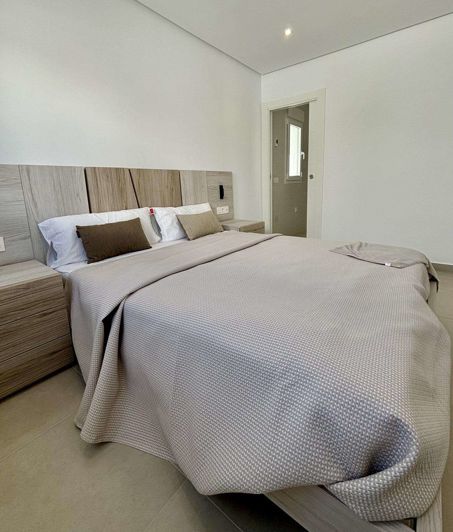 Image No.21-3 Bed Villa for sale