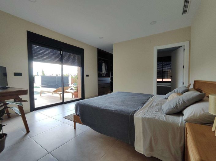 Image No.19-3 Bed Villa for sale