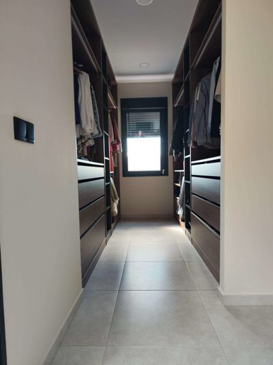 Image No.20-3 Bed Villa for sale