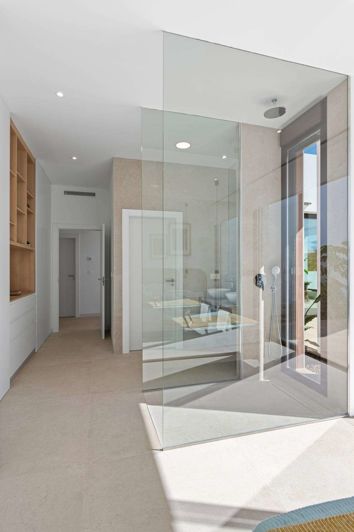 Image No.15-3 Bed Villa for sale