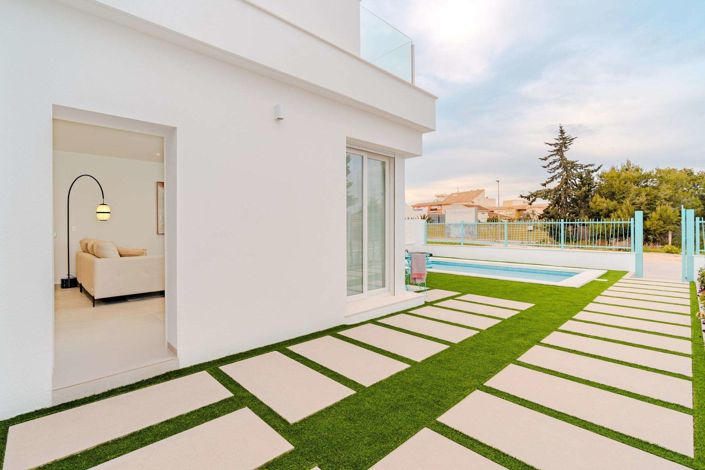 Image No.23-3 Bed Semi-Detached for sale