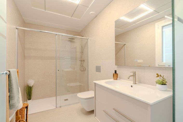 Image No.26-3 Bed Semi-Detached for sale