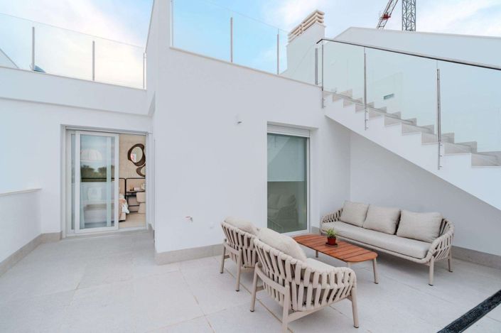Image No.29-3 Bed Semi-Detached for sale