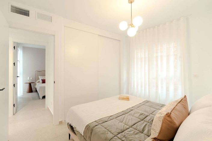 Image No.32-3 Bed Semi-Detached for sale